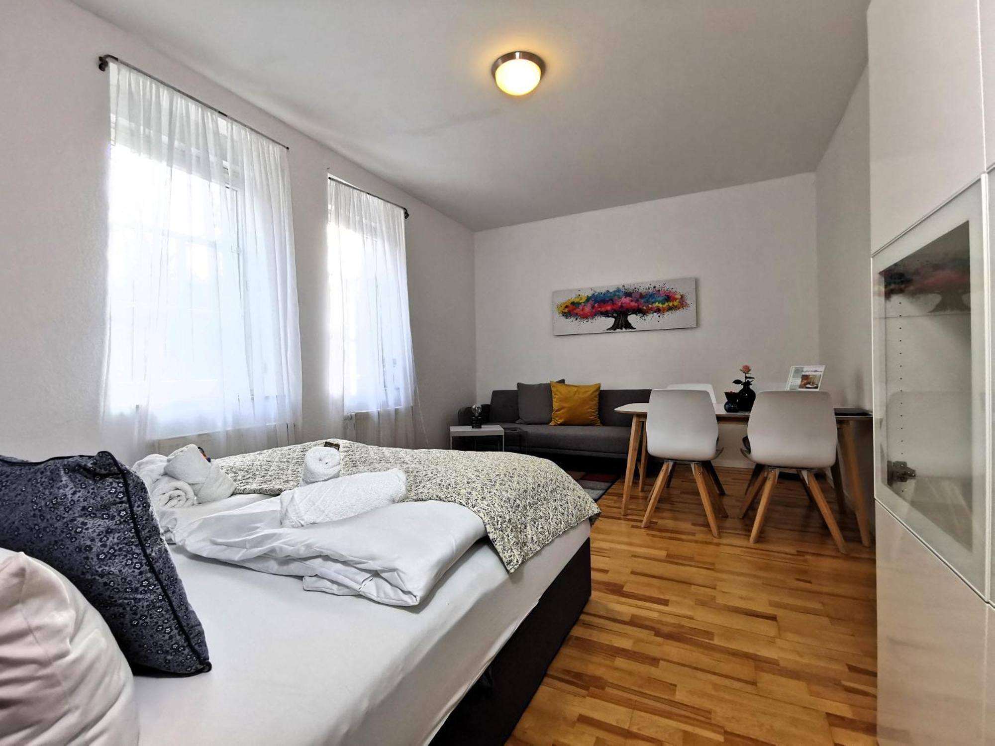 Bohnapartments Steigerwald - Natur In Der Stadt - Vollausstattung - Wlan - Gratis Parkplaetze Erfurt Exterior photo